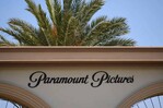 La fusión de Paramount y Warner podría costar 4,500 empleos en Hollywood, según un estudio