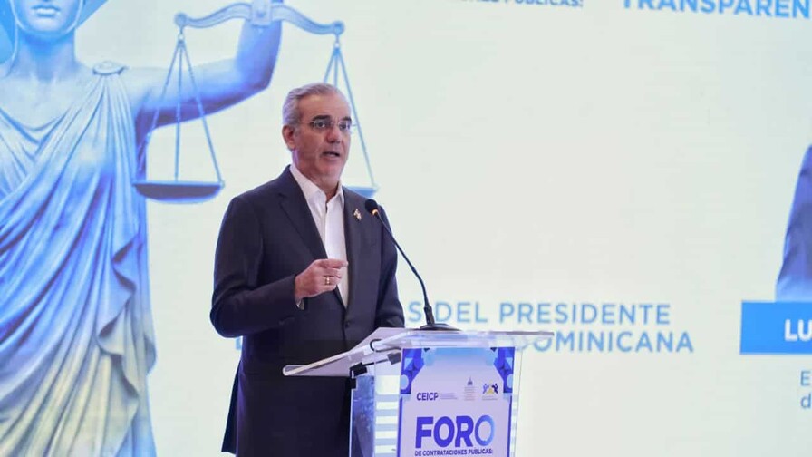 Gobierno destaca avances de la ley de compras; la DGPC dice que protegió RD$6,800 MM del Estado Gobierno destaca avances de la ley de compras; la DGPC dice que protegió RD$6,800 MM del Estado