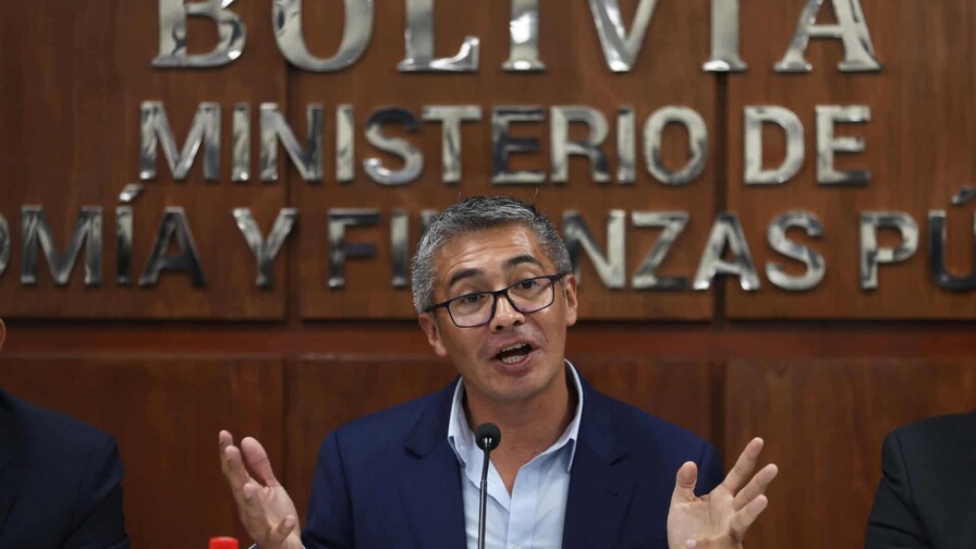 Rodrigo Paz destituye al ministro de Economía tras su censura en el Parlamento de Bolivia
