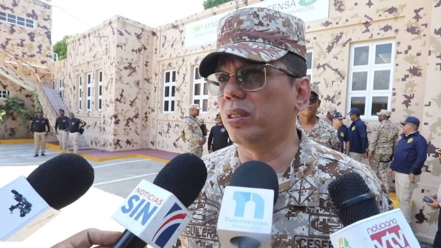 Director del Cesfront inspecciona bases y refuerza vigilancia en la frontera