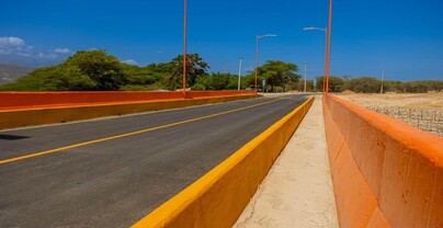 Luis Abinader inaugura calles asfaltadas en Tierra Nueva tras inversión de RD$96 millones