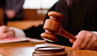 Entre la motivación de derecho y la mora judicial