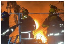 Se produce incendio próximo a planta de GLP; bomberos evitan que llamas se propaguen a la envasadora