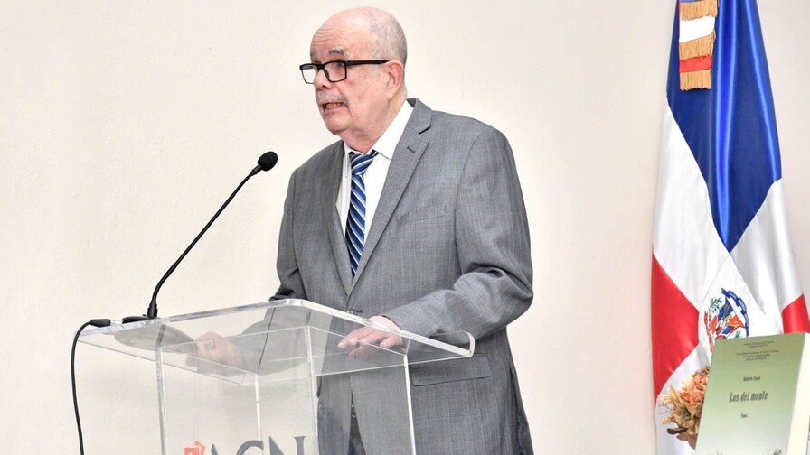 Roberto Cassá califica de “temerarias y deshonestas” acusaciones de la ADP contra libros de historia