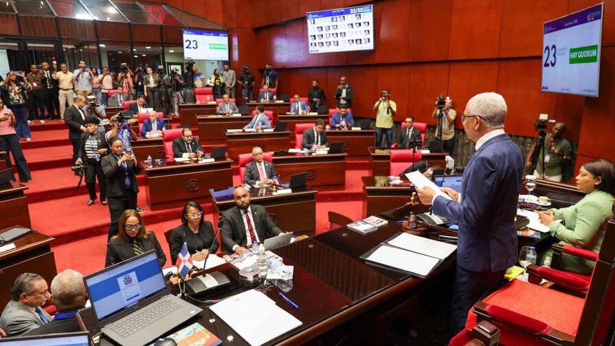 El Congreso busca segunda oportunidad para una reforma policial que dejó morir