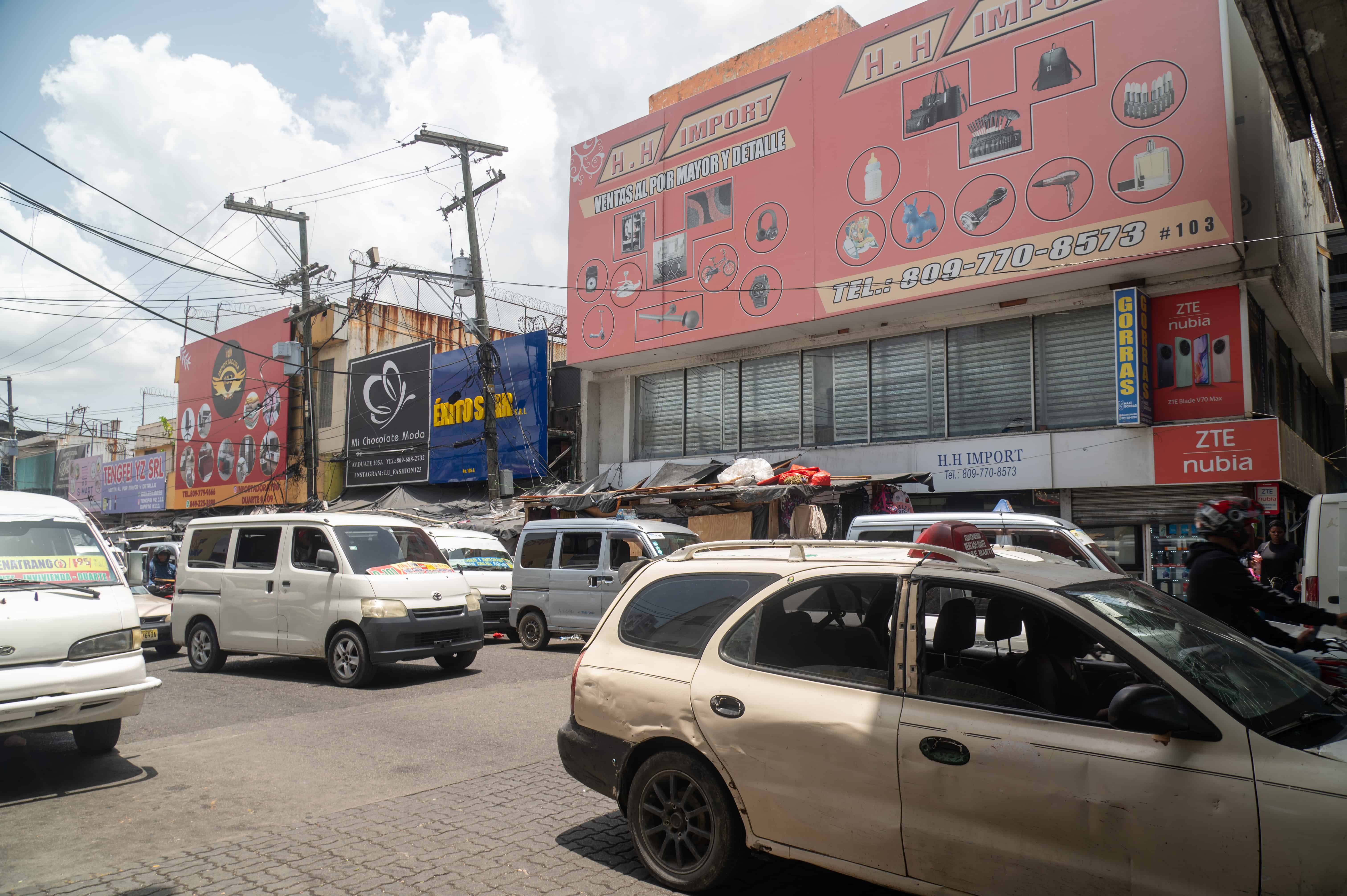 Importadora H&H, ubicada en la avenida Duarte. 