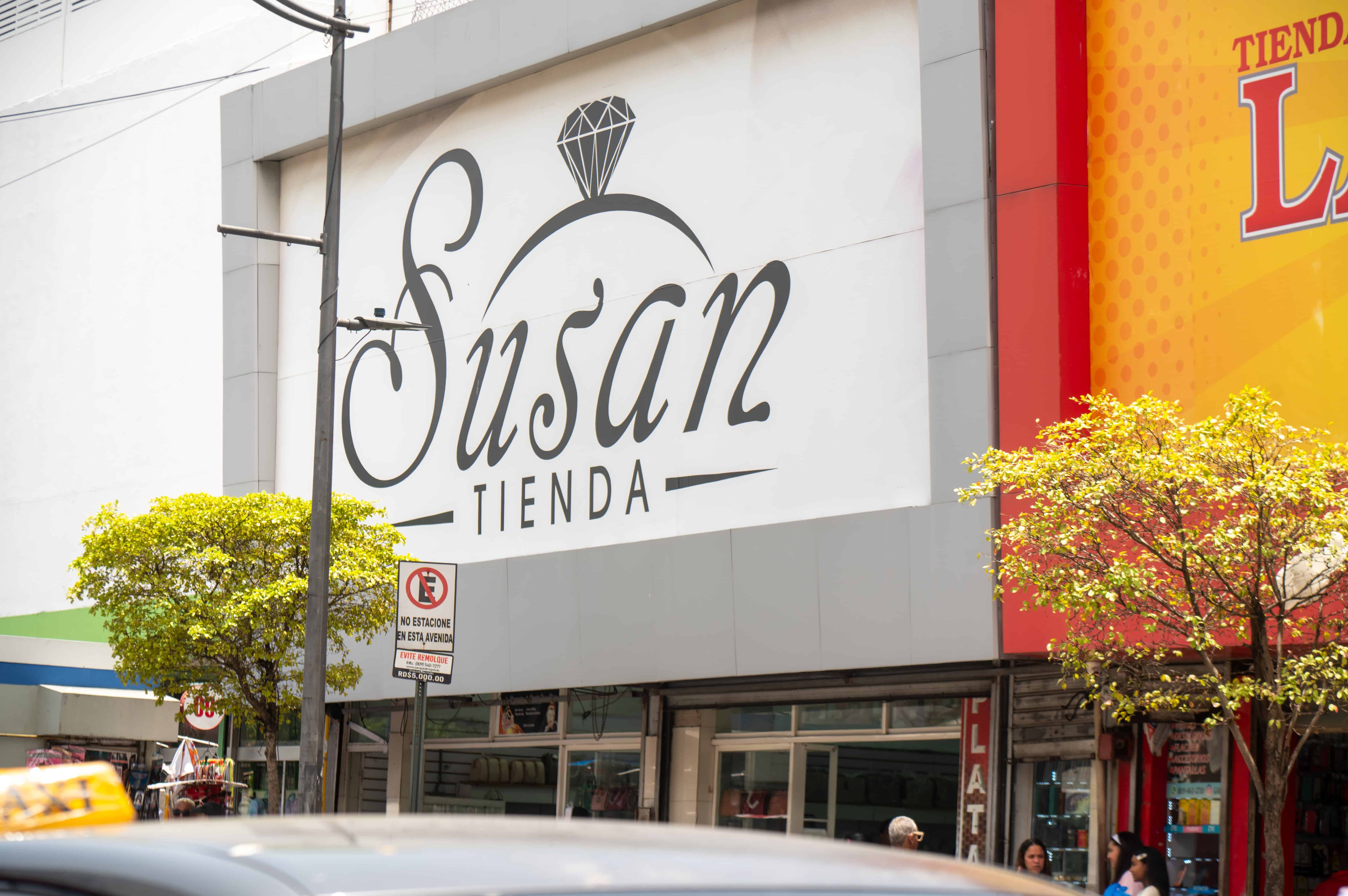 Tienda Susan, ubicada en la avenida Duarte.