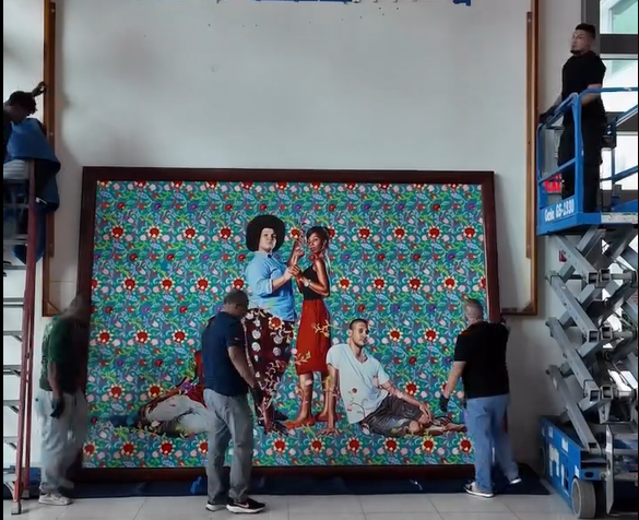 EE. UU. explora vender la pintura retirada de su embajada en RD por considerarla “muy woke”