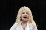 Hollywood lamenta la muerte de Dolly Parton