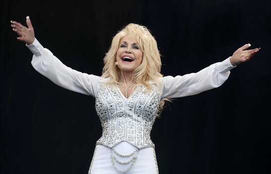 Dolly Parton murió tras una breve batalla contra el cáncer