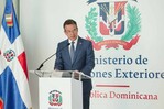 Canciller Ito Bisonó dialoga con EE. UU. sobre aranceles impuestos a RD