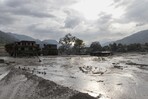Suben a 160 los muertos tras la riada en Nepal que deja más de 700 personas desaparecidas