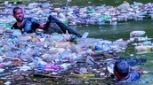 Colocan barreras para atrapar desechos en el río Yaque del Norte