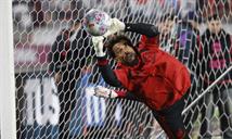 Debut soñado en Chile: Vozinha deja su arco en cero y se gana a la hinchada de Colo-Colo