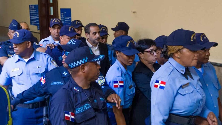 Audiencia de juicio de fondo contra los Espaillat por caso Jet Set Audiencia de juicio de fondo contra los Espaillat por caso Jet Set