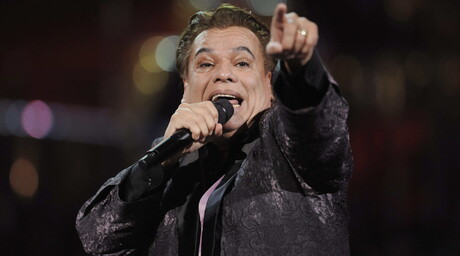 “Lo que se ve no se pregunta”: las frases de Juan Gabriel que siguen viviendo una década después