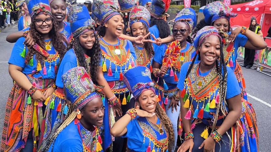 El Carnaval de Notting Hill celebra 60 años de música, color y cultura caribeña El Carnaval de Notting Hill celebra 60 años de música, color y cultura caribeña