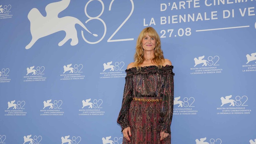 Laura Dern homenajeará a George Clooney en la entrega de su León de Oro honorífico