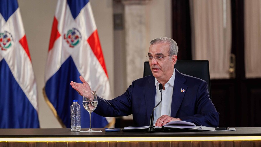 Abinader y la comunicación permanente