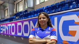 Esmeralda Damiano: cruzó el Atlántico para encontrar su bandera