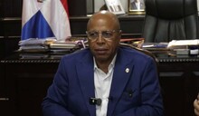 Creole en las aulas: Pacheco considera “delicado” el proyecto y dice que debe estudiarlo