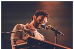 Quién era Jonathan Meléndez, vocalista de Camilo Séptimo, asesinado junto a su familia y doméstica