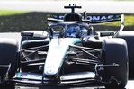 Russell enfría la euforia de los tifosi en ensayos libres en Monza