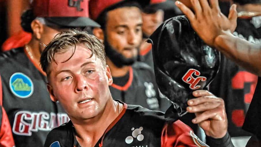 Jake Holton regresa para los Gigantes del Cibao