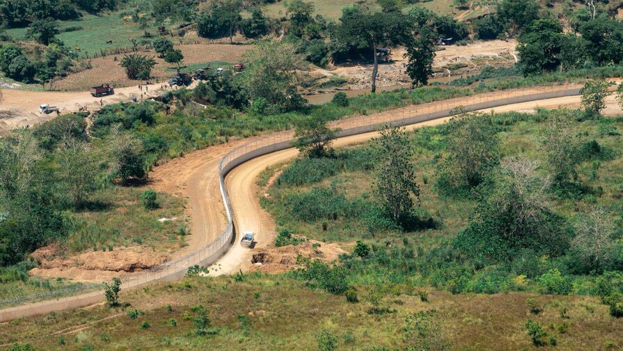 El Gobierno anuncia construcción de 14.5 kilómetros de verja fronteriza en Jimaní