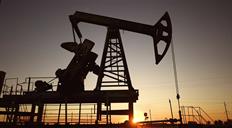 El petróleo de Texas registra un ligero descenso con la vista puesta en Arabia Saudí