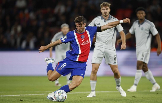 El campeón PSG golea al Slovan Bratislava y arranca como líder de la Champions League