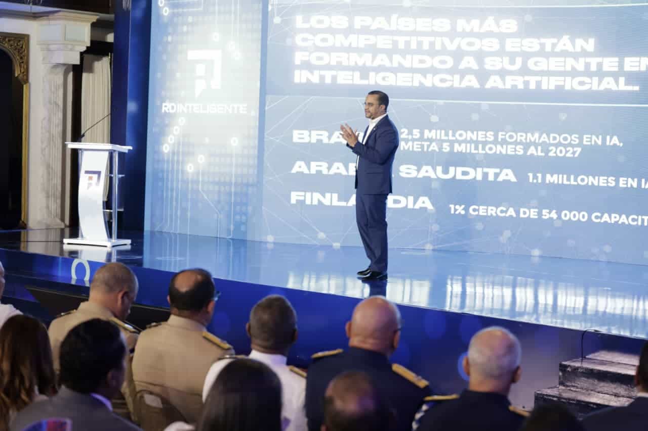 El director ejecutivo del Instituto Tecnológico de Las Américas (ITLA), Jimmy Rosario.