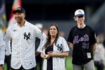 Los Yankees rinden tributo a las víctimas del 11-S con sus leyendas Los Yankees rinden tributo a las víctimas del 11-S con sus leyendas