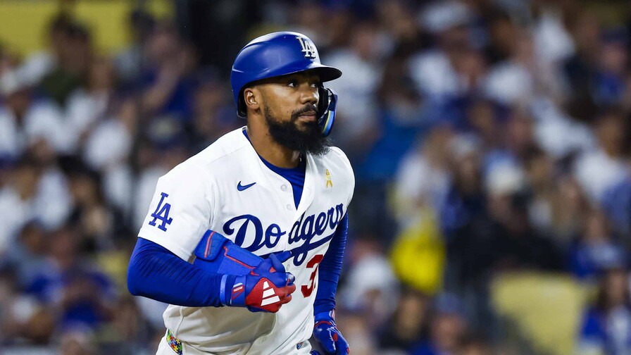Dodgers vuelven a postemporada y Teoscar Hernández dispara jonrón en triunfo sobre Cincinnati