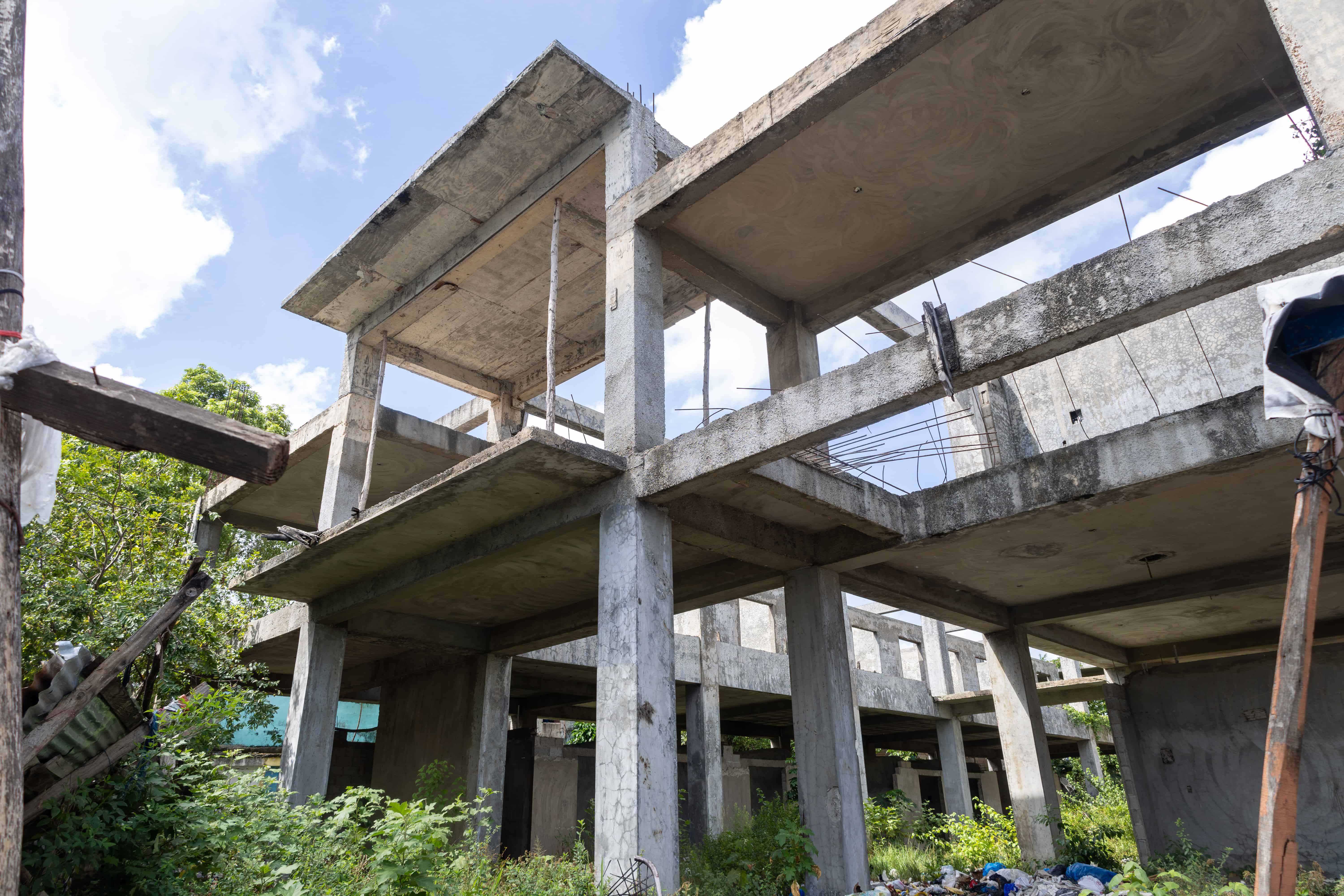 En esta estructura abandonada hay 26 millones de pesos invertidos.
