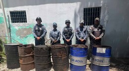 La Policía desmantela fábrica clandestina de clerén en zona boscosa de Cabral