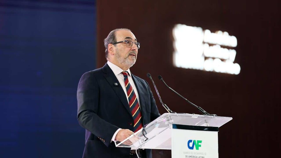 CAF anuncia financiamiento de US$12,000 millones para transformación digital en América Latina