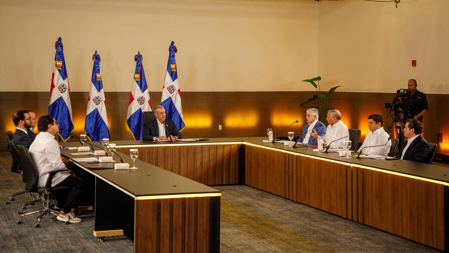 Manzanillo proyecta recibir su primer crucero en enero de 2028 Manzanillo proyecta recibir su primer crucero en enero de 2028