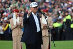 Trump tilda de patraña los temores de que la IA pueda destruir a la humanidad