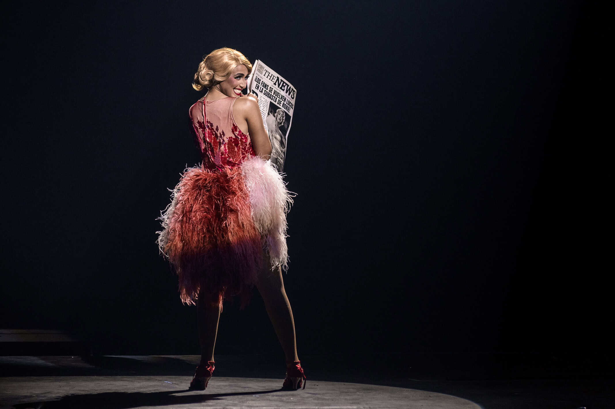 Roxie Hart... encabezando los titulares.