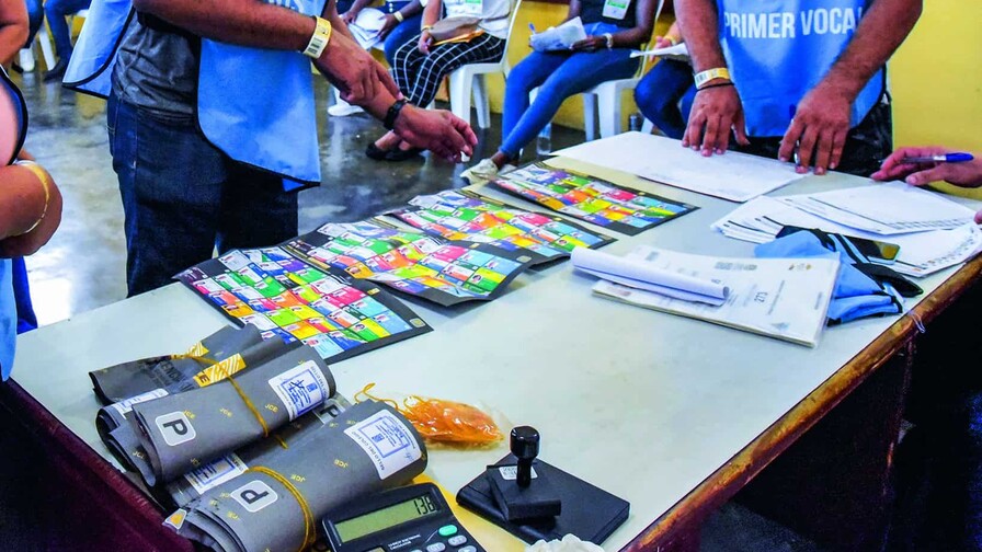 Partidos minoritarios defienden ante el TSE su personería jurídica