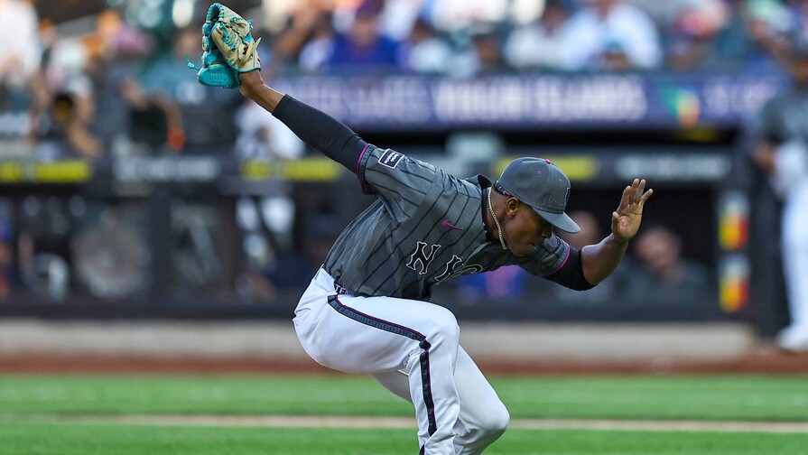 Los Mets llaman de nuevo al relevista Jefry Yan