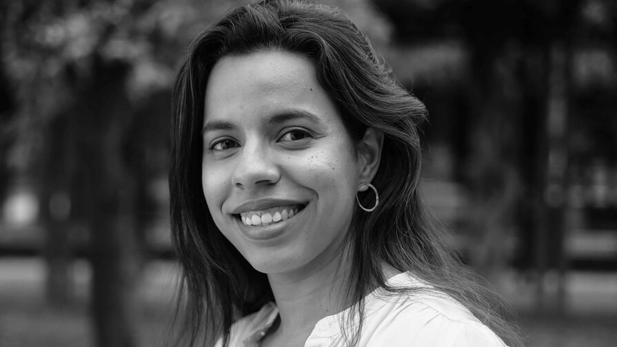 Natalia Peralta Rincón, poesía de instantes