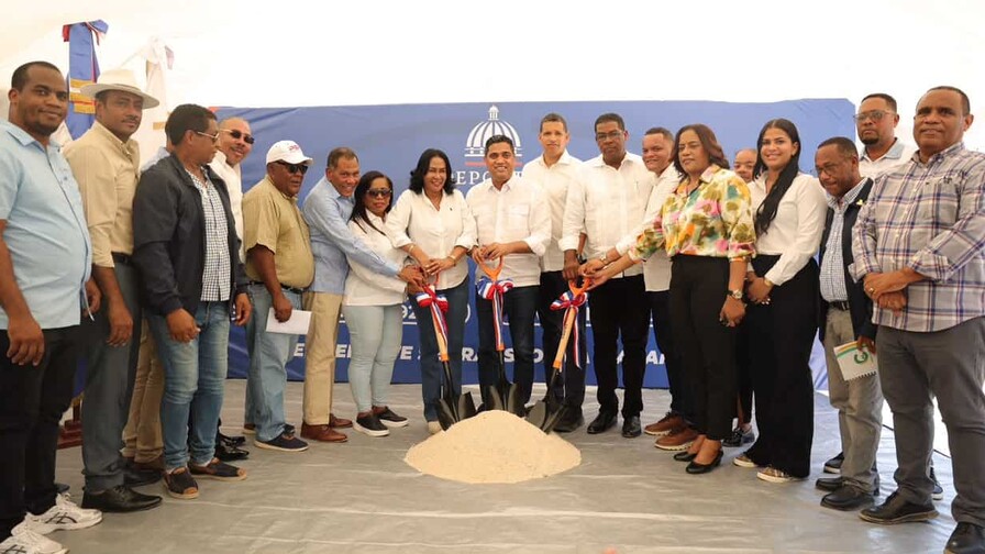 Ministerio inicia construcción de siete multiusos en la Región Sur con inversión de RD$200 millones