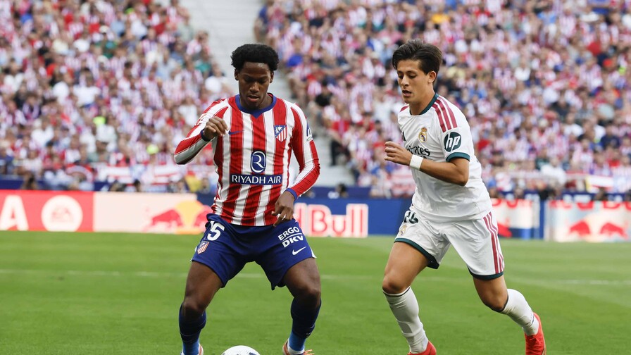 El Atlético se lleva el derbi y le arrebata el segundo puesto de la La Liga al Real Madrid