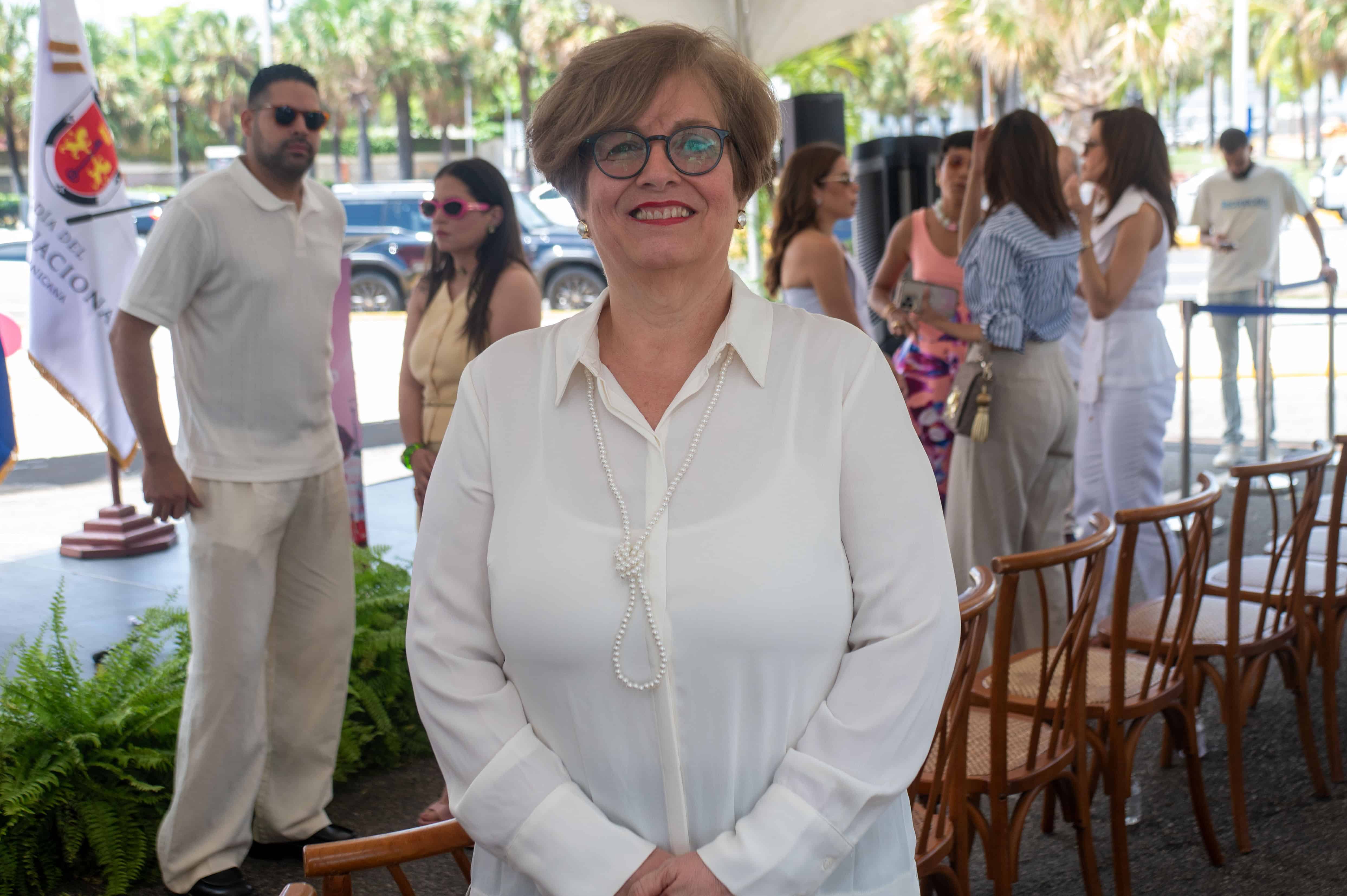 Sandra Gómez.