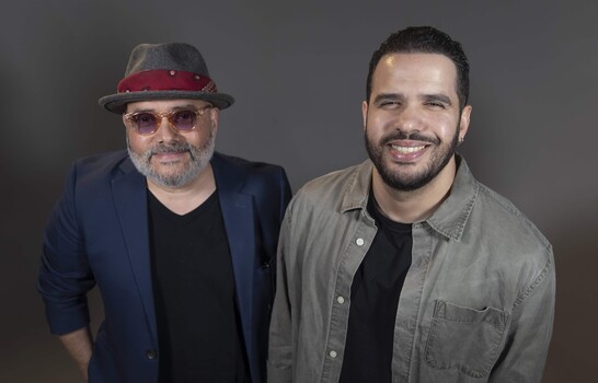 Pavel y Pamel, los cantantes que están a una esquina después del ‘teteo”
