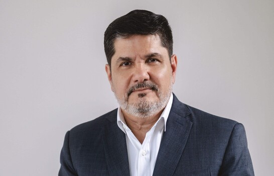 Samuel Martínez presentará “Declara tu independencia” en la Feria Internacional del Libro
