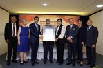 Pablo Mella recibe el Premio Nacional Feria del Libro Eduardo León Jimenes 2026