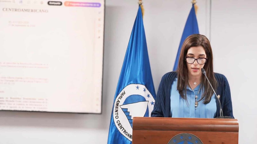 Parlacen estudia propuesta para que dominicanos puedan viajar a Centroamérica con su cédula